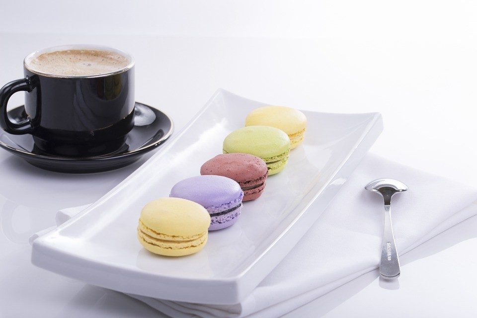 Macarons And Tea