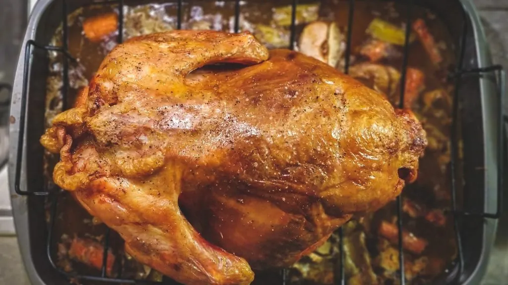 How Do You Keep Chicken Moist When Baking
