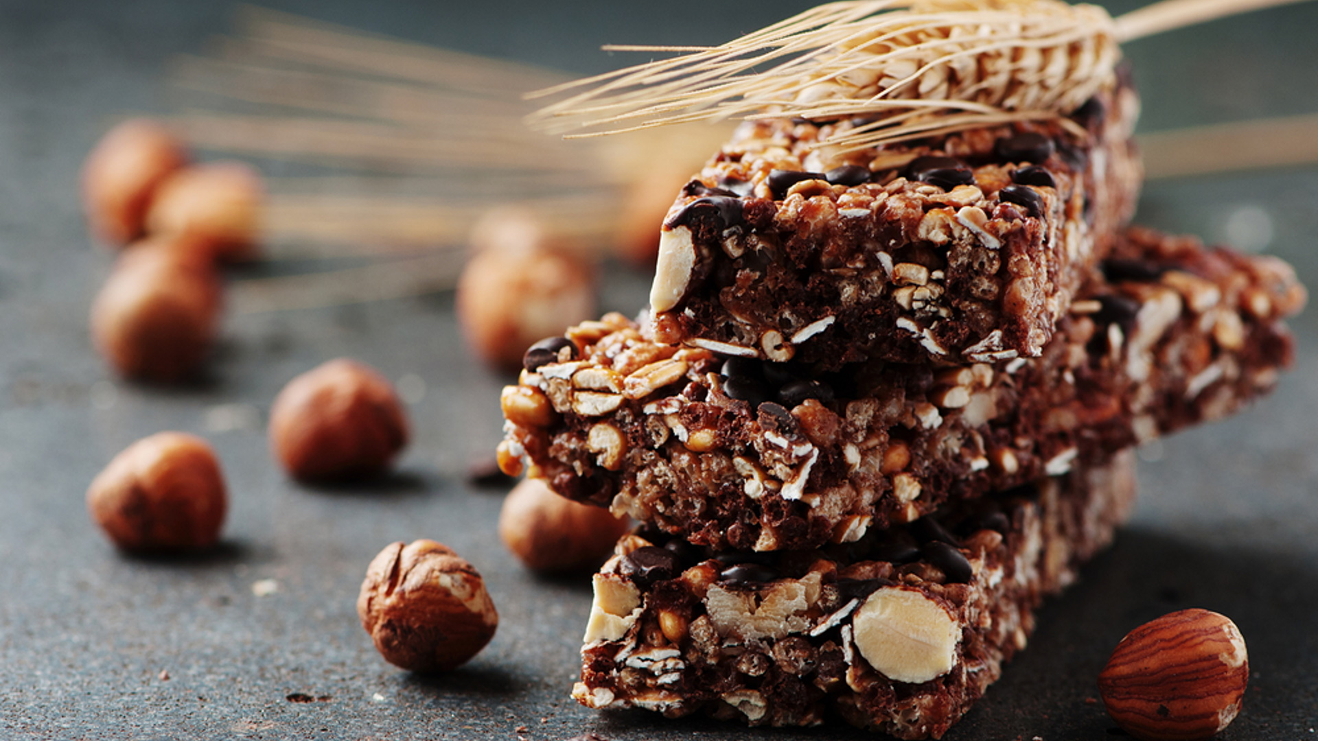 Mixed Nut Oat Bars - Lola Covington