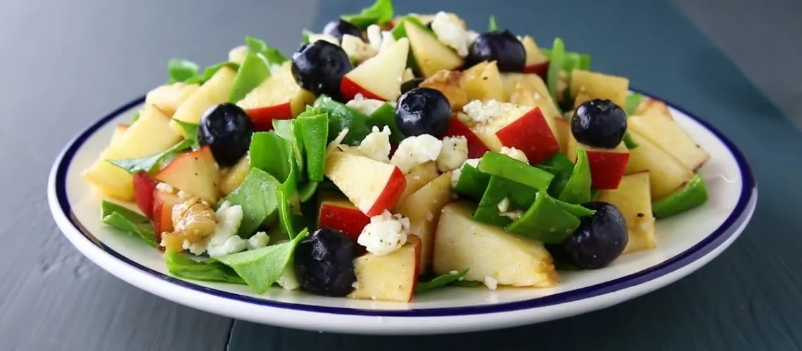 Spinach Salad with Apple and Feta