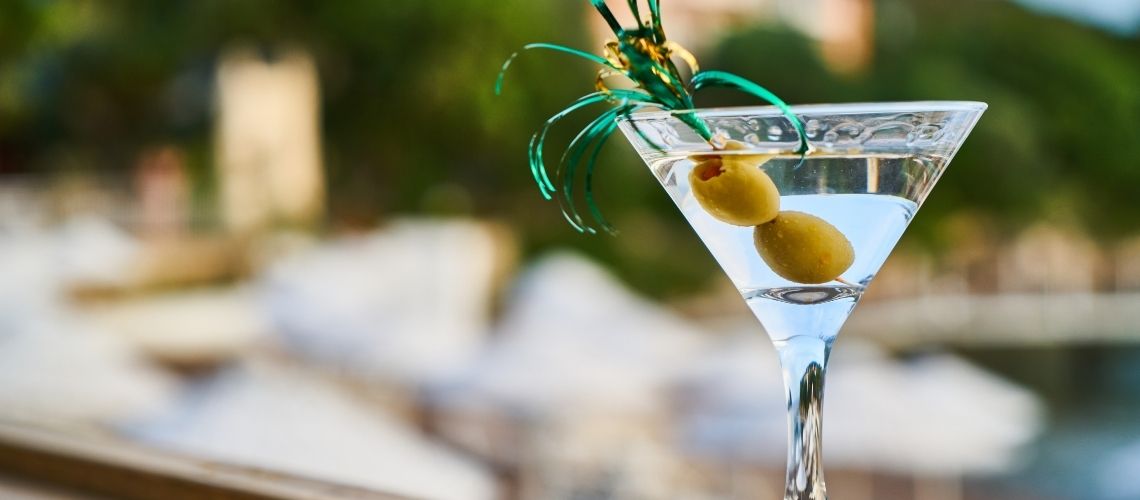 Dirty Martini Cocktail Recipe