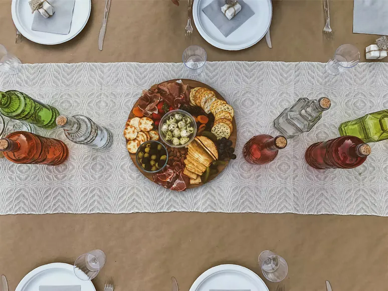 How to Host a Fun Wine-Tasting Party