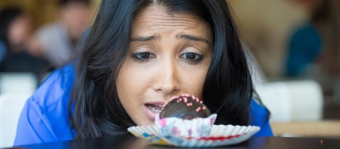 How to avoid sugar cravings when on a keto diet